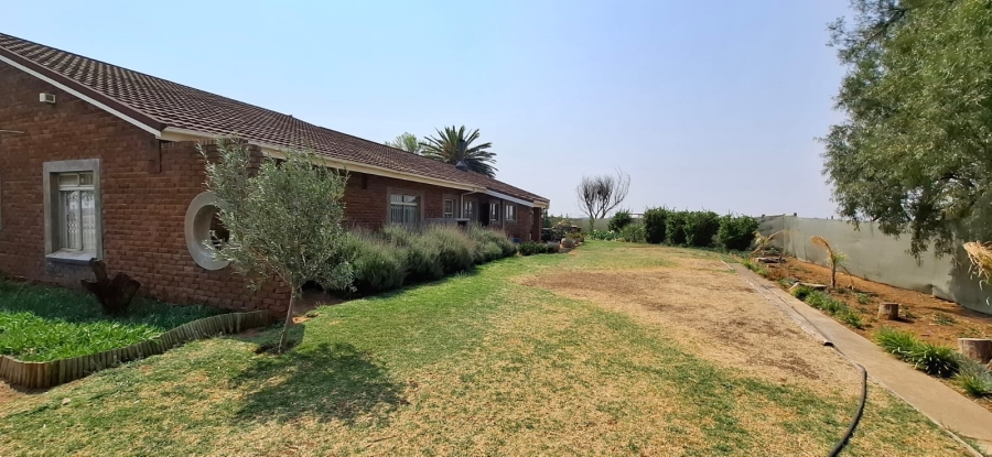  Bedroom Property for Sale in Bainsvlei Free State